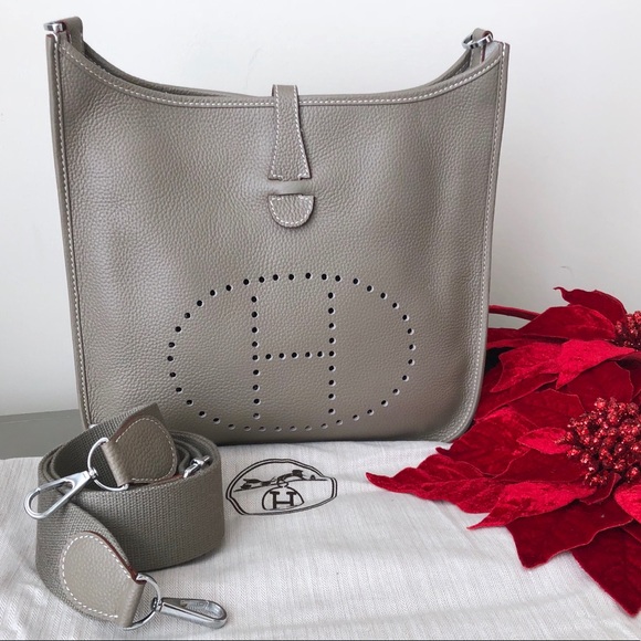Hermes Handbags - ❗️sold❗️Hermès Clemence Evelyn III PM in Etoupe